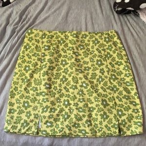 Green float skirt